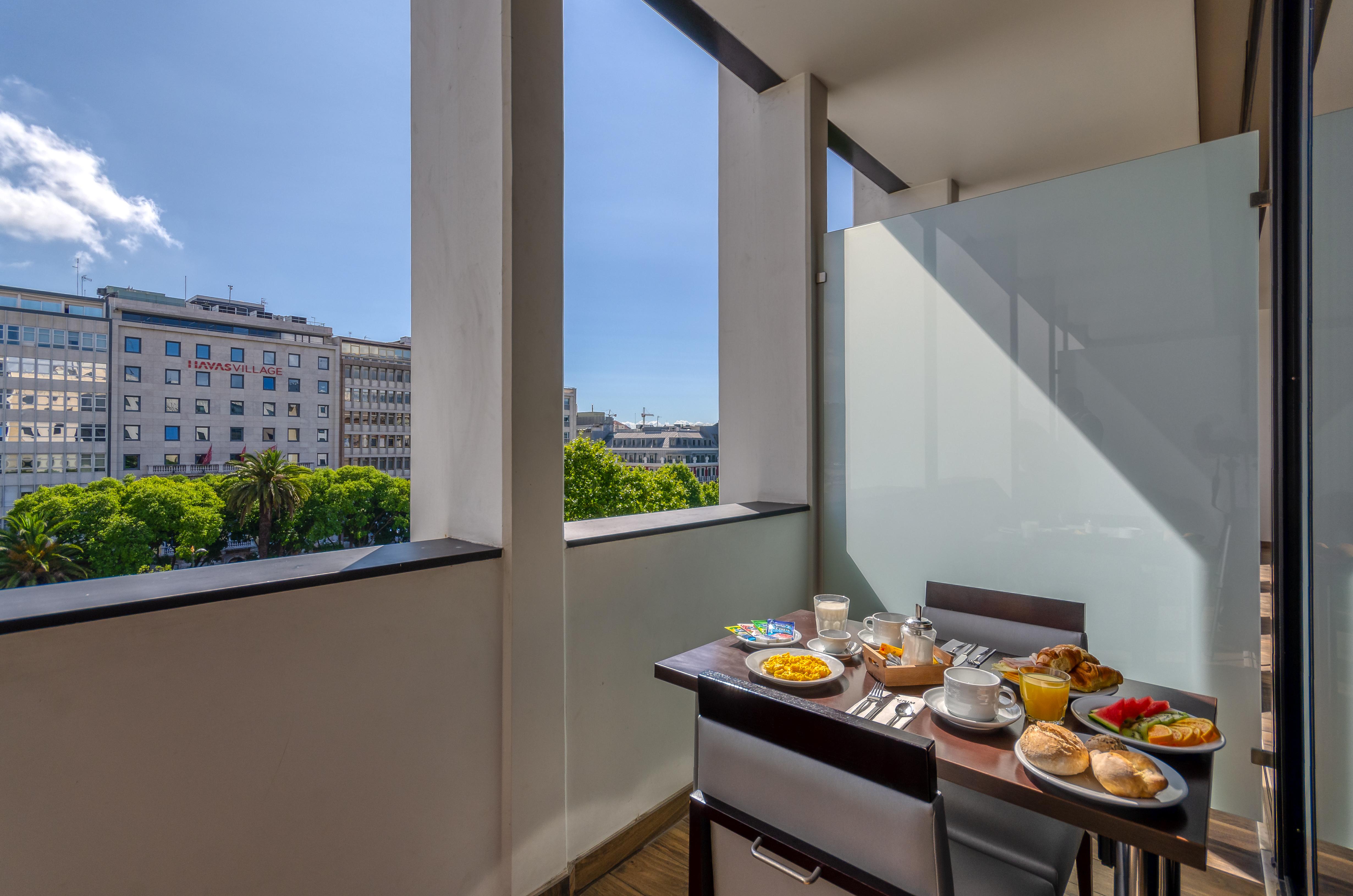 Turim Av. Liberdade Hotel Лиссабон Экстерьер фото