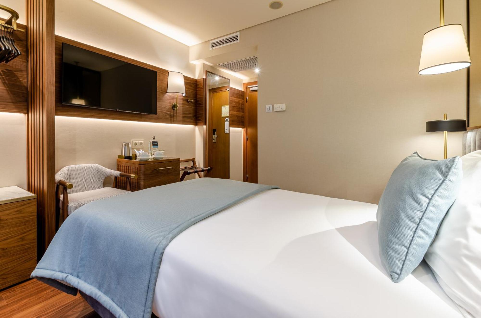Turim Av. Liberdade Hotel Лиссабон Экстерьер фото