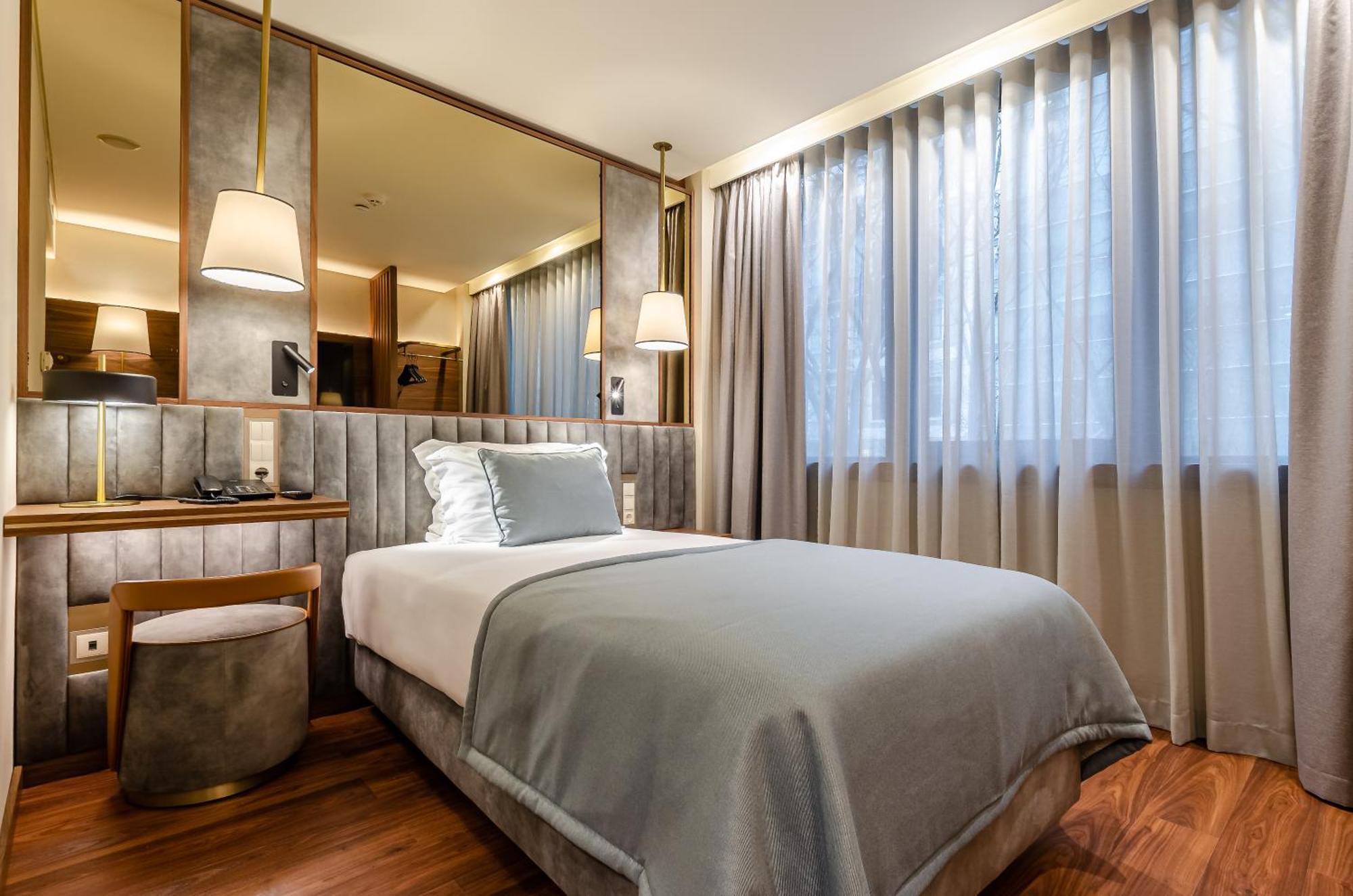 Turim Av. Liberdade Hotel Лиссабон Экстерьер фото